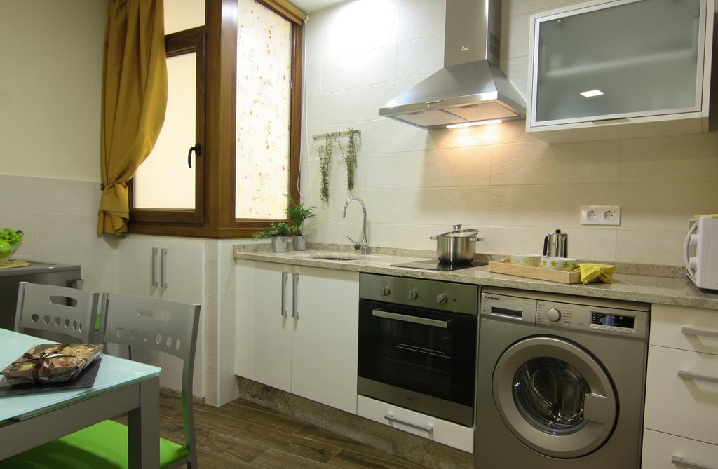 דירות סנטיאגו דה קומפוסטלה Casa Do Medio מראה חיצוני תמונה