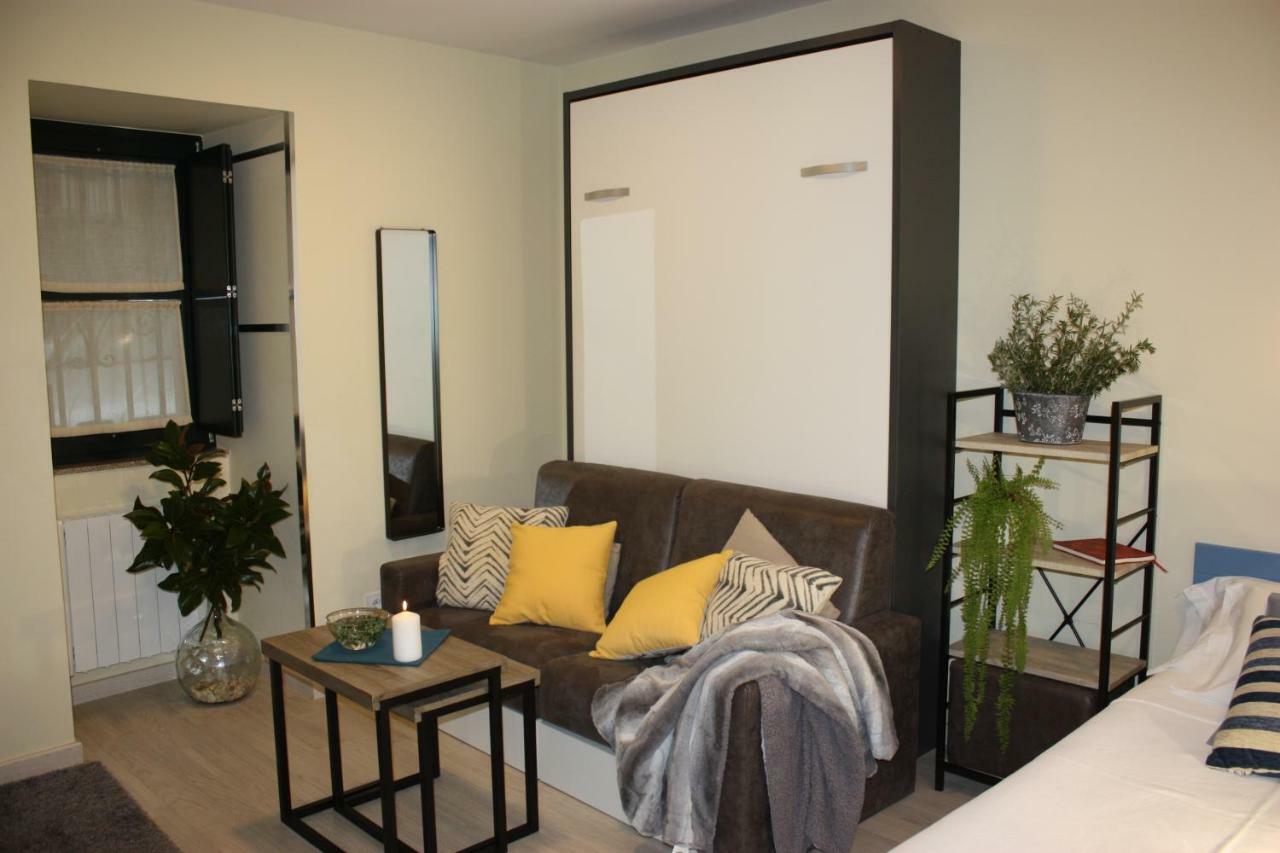 דירות סנטיאגו דה קומפוסטלה Casa Do Medio מראה חיצוני תמונה
