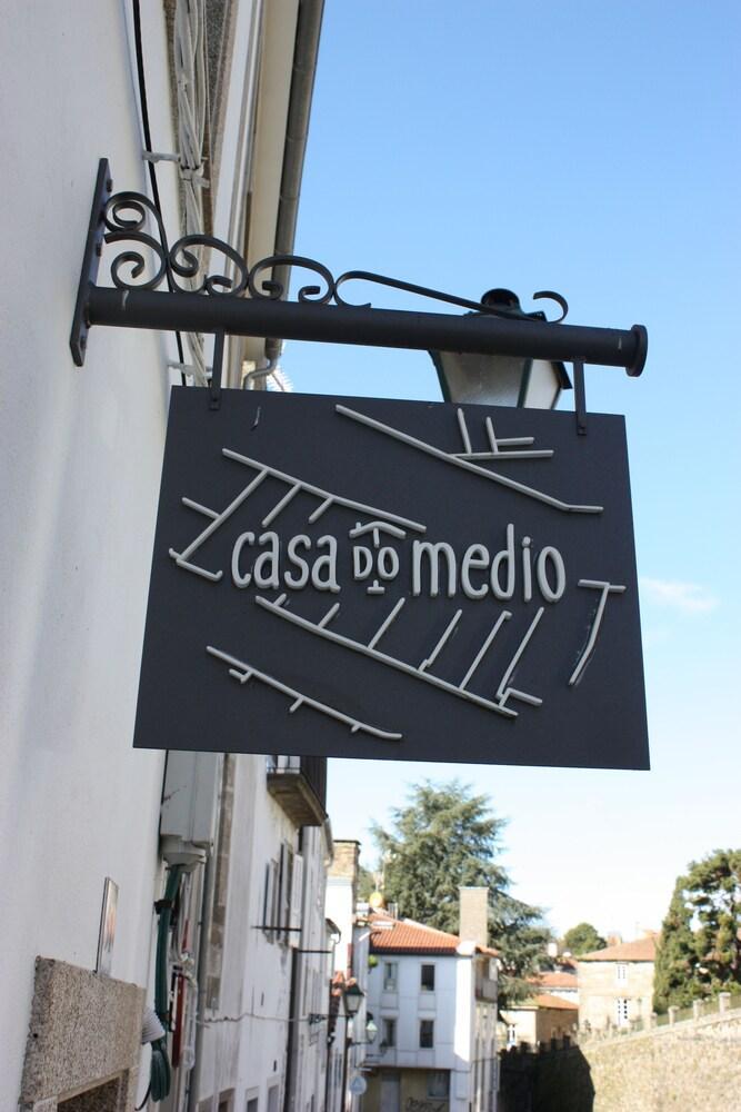 דירות סנטיאגו דה קומפוסטלה Casa Do Medio מראה חיצוני תמונה